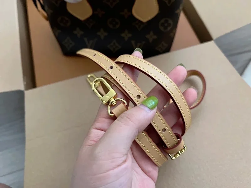 Louis Vuitton's new high-quality versatile single shoulder crossbody bag for women's retro trend | S
