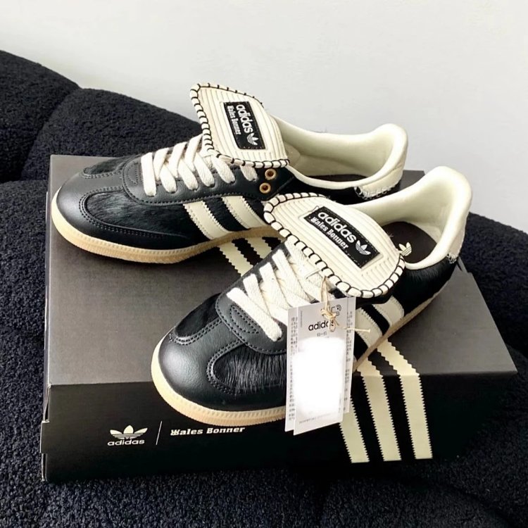 Adidas training shoes, casual shoes, board shoesWALES BONNER x adidas originals Samba Pony Tonal | S