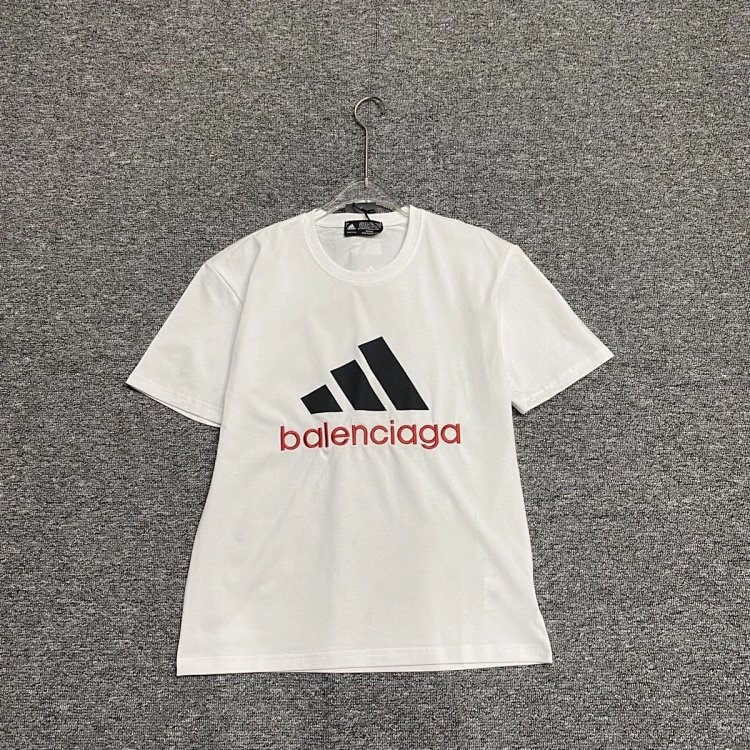 Balenciaga Adidas Joint Short Sleeve Fashion Show with Large Logo | Superrbuy Spreadsheet