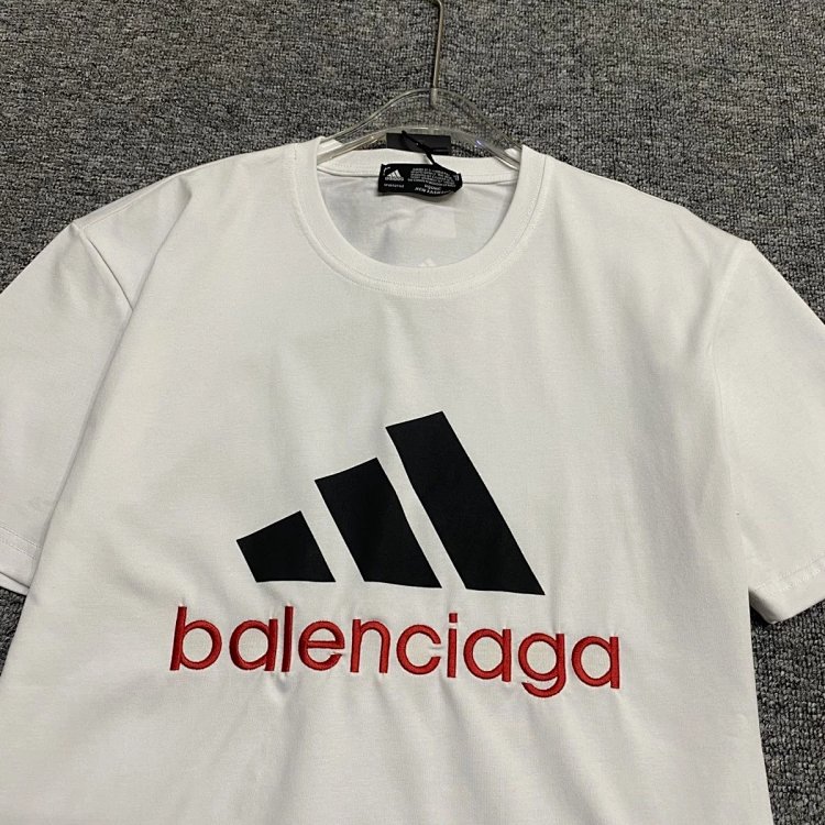 Balenciaga Adidas Joint Short Sleeve Fashion Show with Large Logo | Superrbuy Spreadsheet
