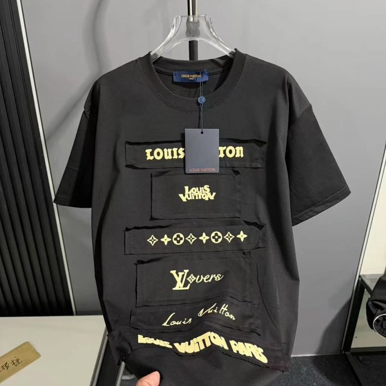 Louis Vuitton short sleeved T-shirt unisex knit top with half sleeves
