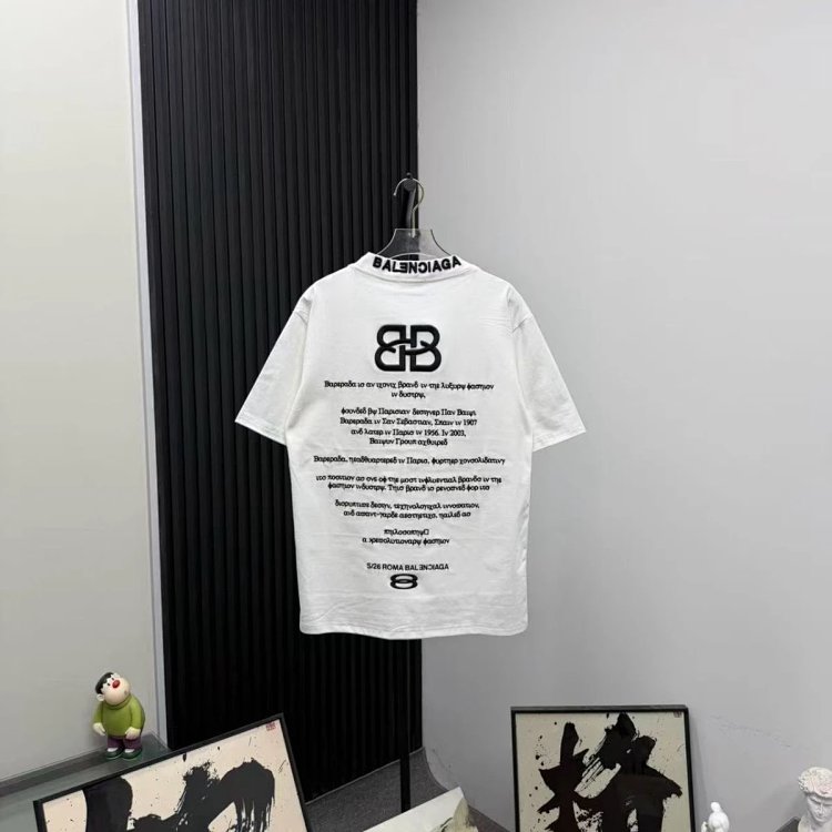 Balenciaga luxury embroidered short sleeved t-shirt for both men and women, half sleeved top for wom