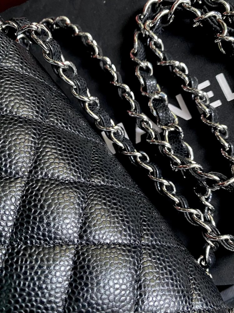 Chanel genuine leather women's bag with diamond grid chain shoulder crossbody bag | Superrbuy Spread