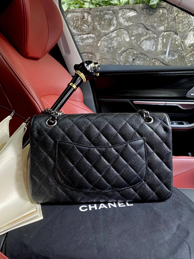 Chanel genuine leather women's bag with diamond grid chain shoulder crossbody bag | Superrbuy Spread
