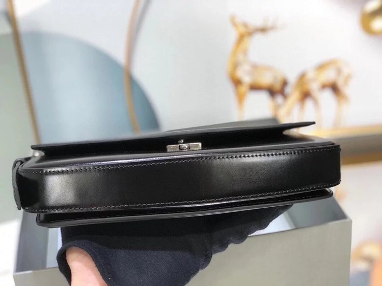 Balenciaga Crocodile Pattern Head Layer Calfskin Single Shoulder Handheld Underarm Bag Women's Bag |