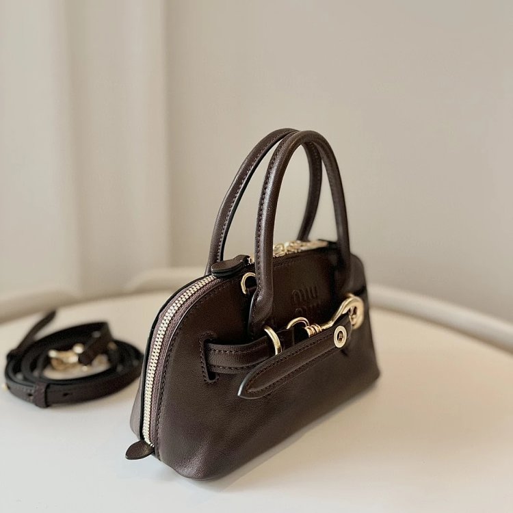 Miumiu handbag shoulder bag crossbody bag women's bag shell bag | Superrbuy Spreadsheet