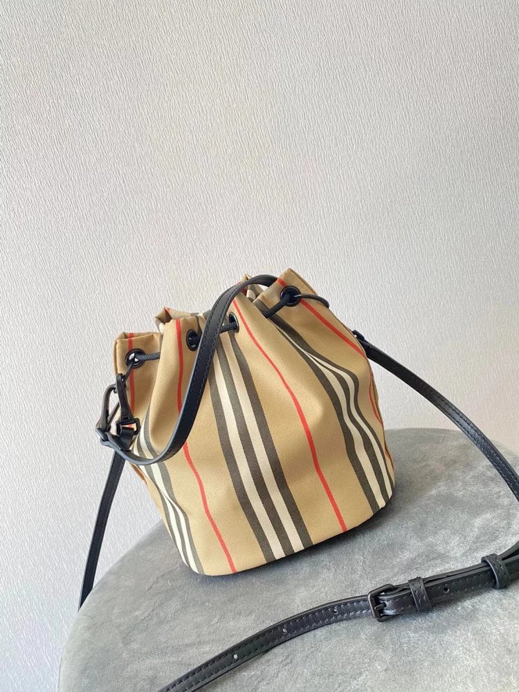 Burberry storage classic plaid canvas bucket bag drawstring bag | Superrbuy Spreadsheet