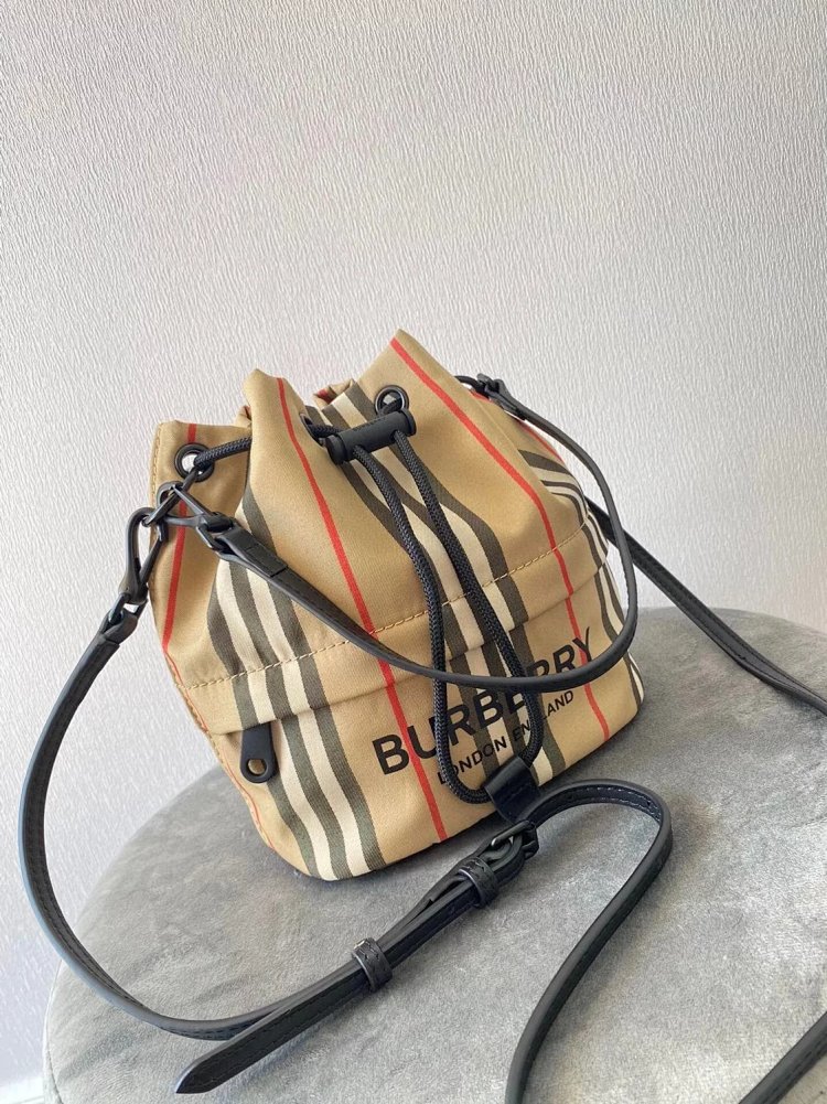 Burberry storage classic plaid canvas bucket bag drawstring bag | Superrbuy Spreadsheet