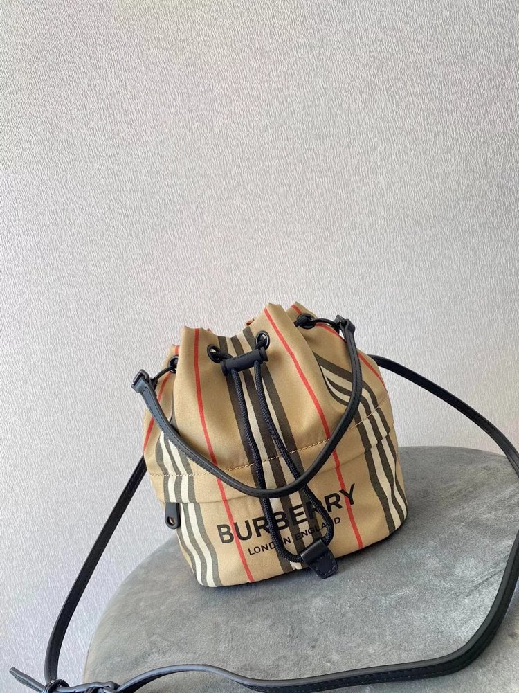 Burberry storage classic plaid canvas bucket bag drawstring bag | Superrbuy Spreadsheet