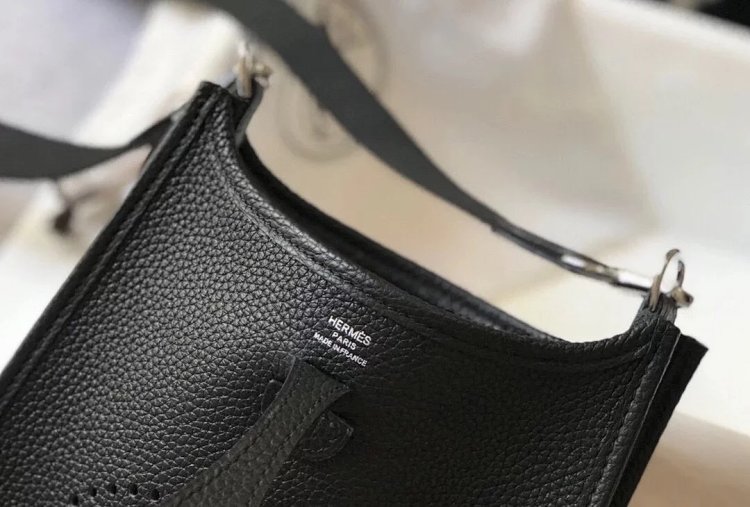 Hermes mini calf leather hollow shoulder crossbody buckle women's bag | Superrbuy Spreadsheet