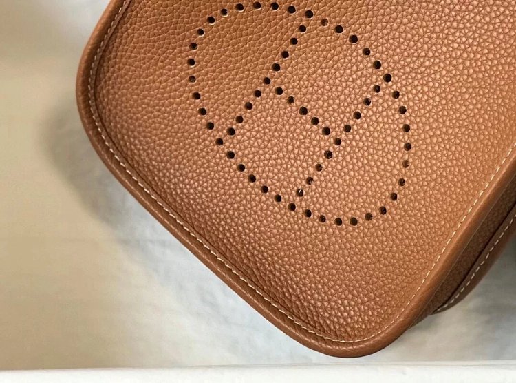 Hermes mini calf leather hollow shoulder crossbody buckle women's bag | Superrbuy Spreadsheet