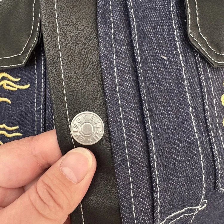 EVISU Heavy Industry Embroidered Cowboy Coat | Superrbuy Spreadsheet