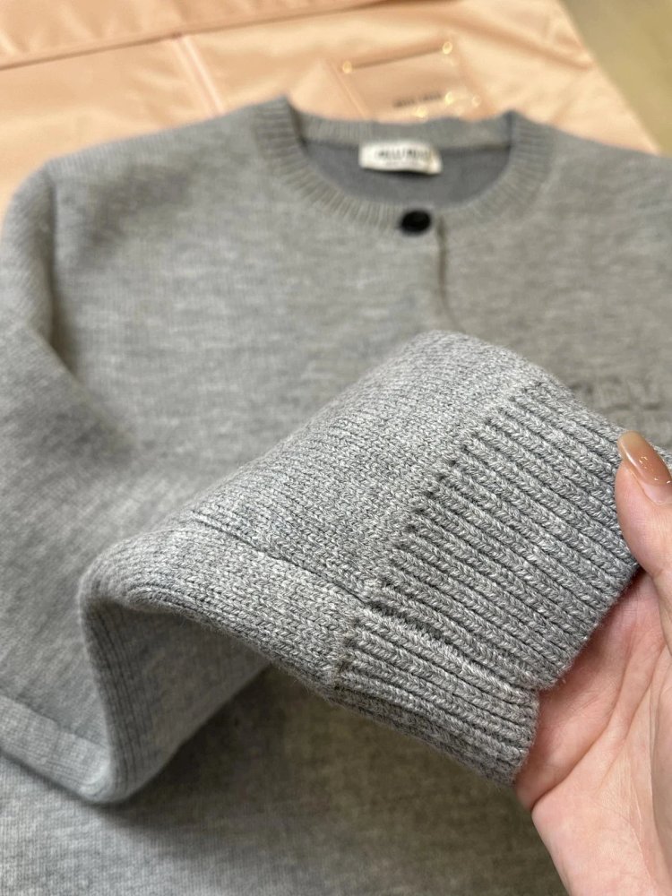 Miumiu Knitted Cardigan Trendy Sweater | Superrbuy Spreadsheet