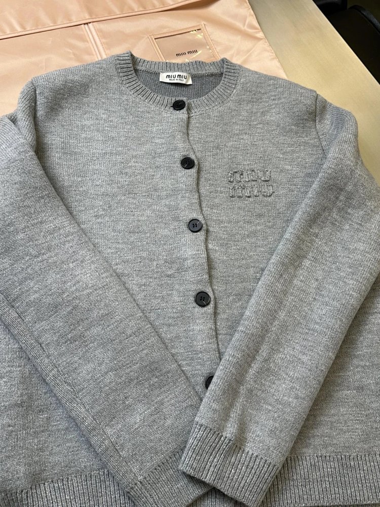 Miumiu Knitted Cardigan Trendy Sweater | Superrbuy Spreadsheet