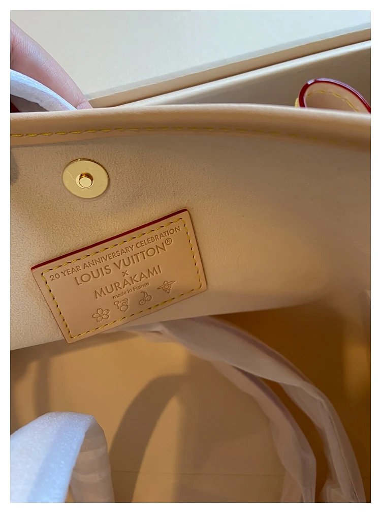 Louis Vuitton white tri colored CarryAll handbag | Superrbuy Spreadsheet