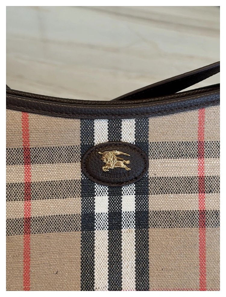 Burberry  Classic British plaid crossbody bag | Superrbuy Spreadsheet