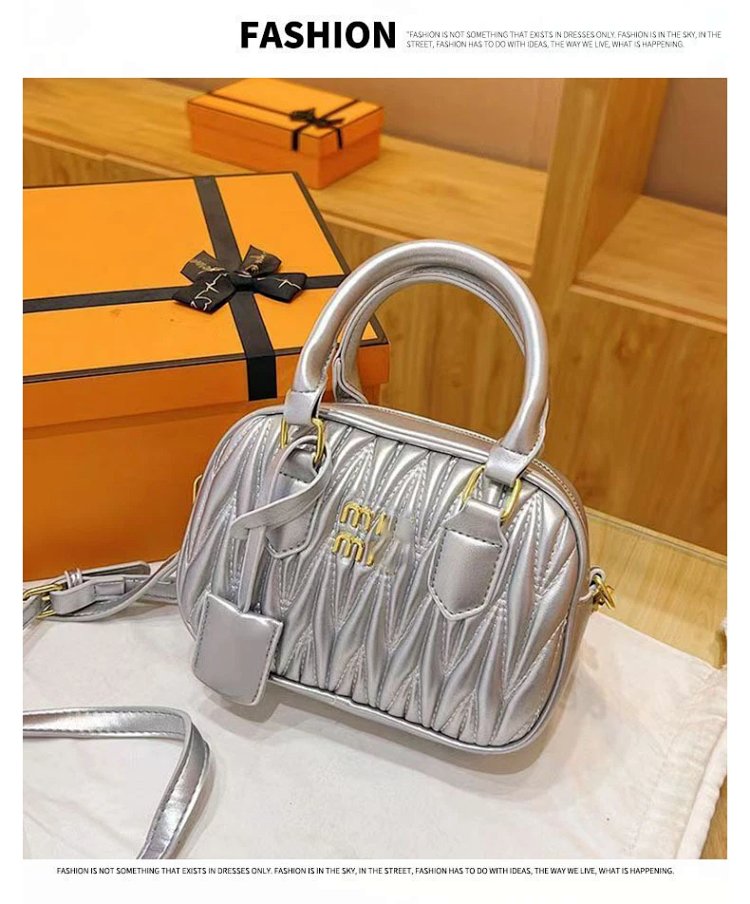 miumiu  Retro leather crossbody bag | Superrbuy Spreadsheet