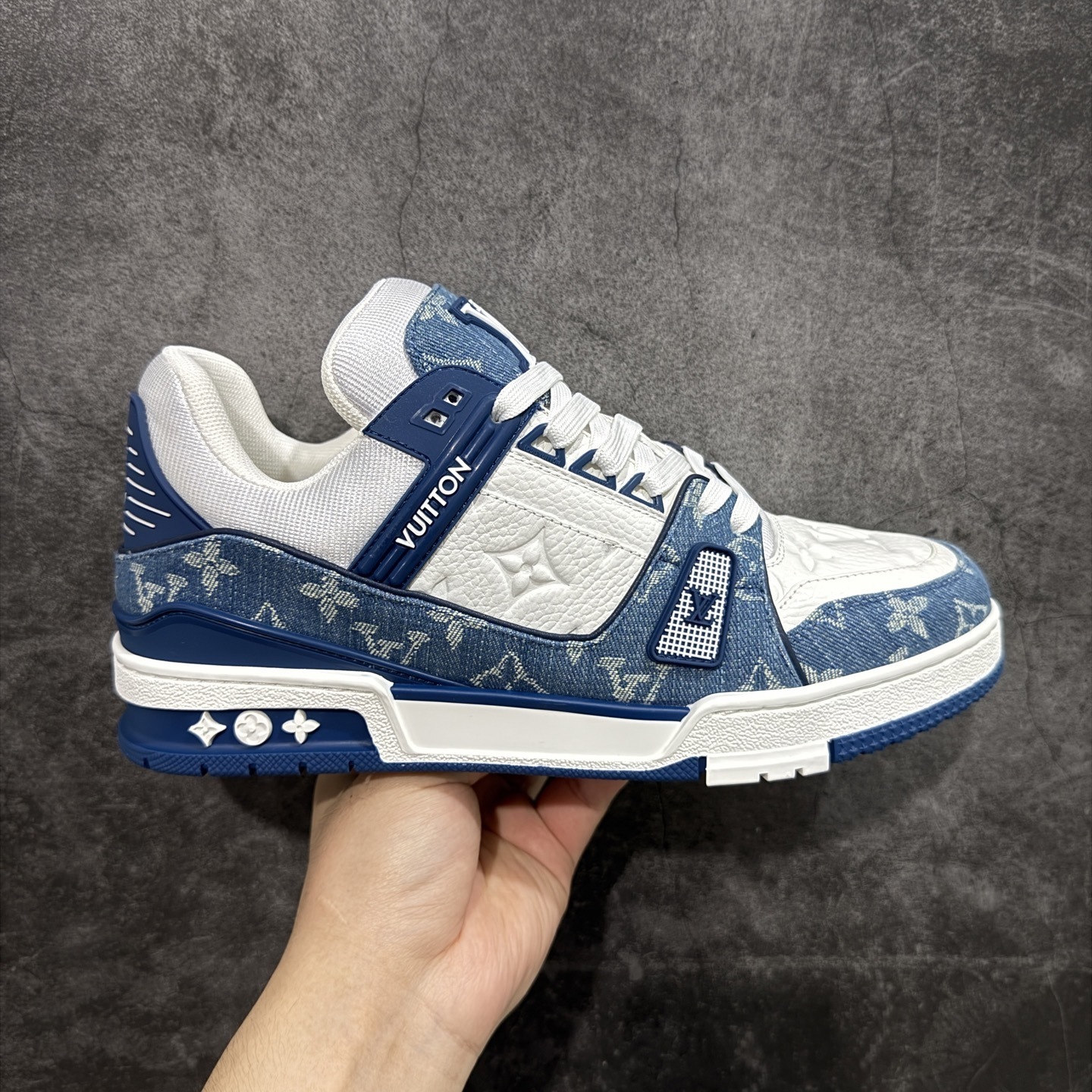 Louis Vuitton  Trainer Sneaker T538001 | Superrbuy Spreadsheet