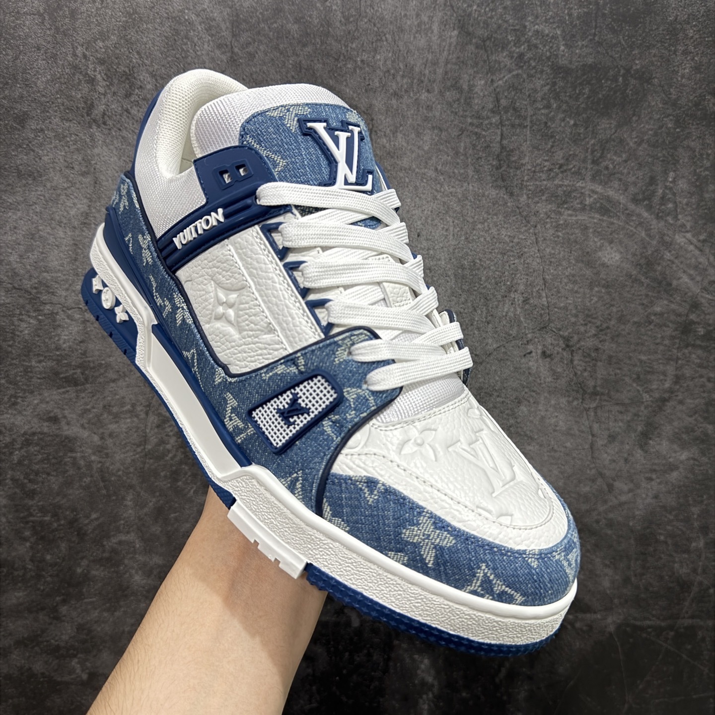 Louis Vuitton  Trainer Sneaker T538001 | Superrbuy Spreadsheet