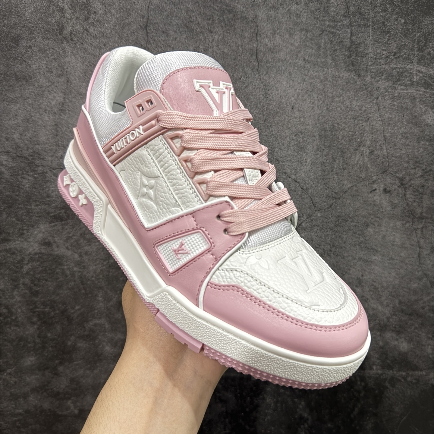 Louis Vuitton  Trainer Sneaker T538005 | Superrbuy Spreadsheet