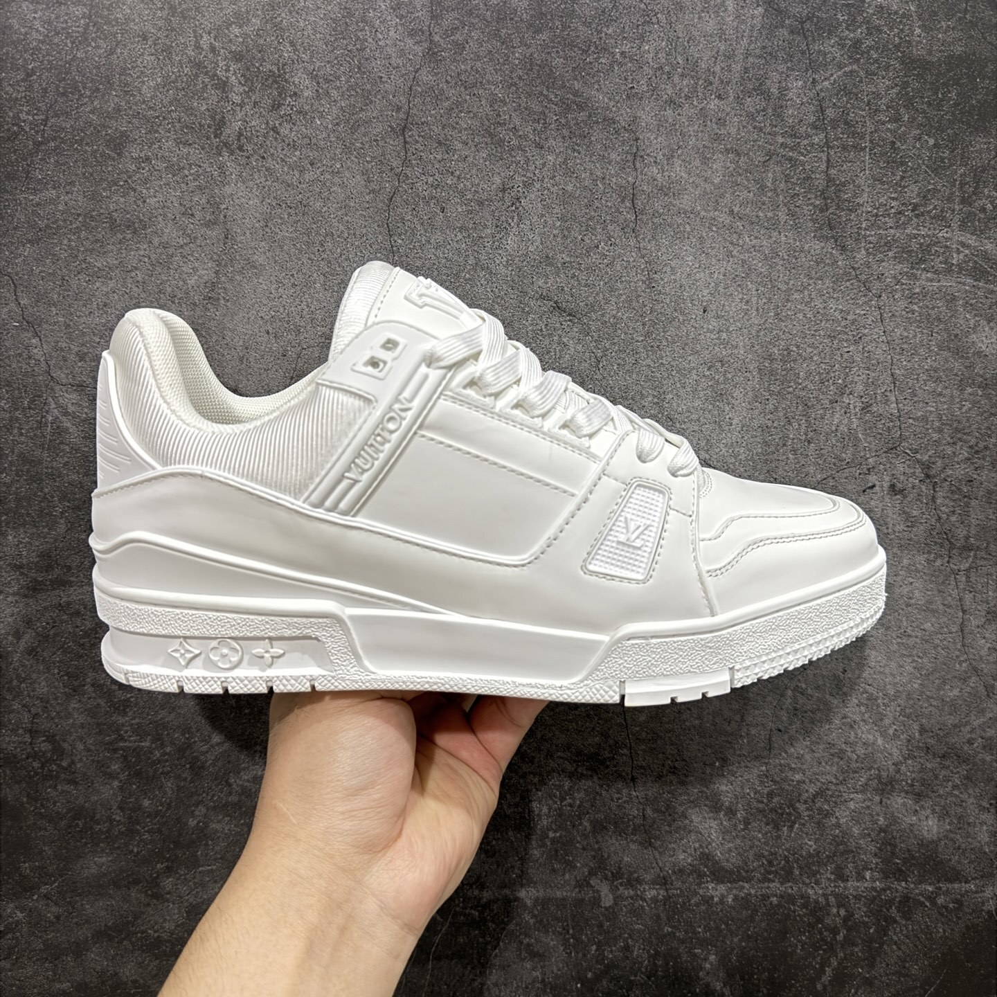 Louis Vuitton Trainer Sneaker T538008 | Superrbuy Spreadsheet