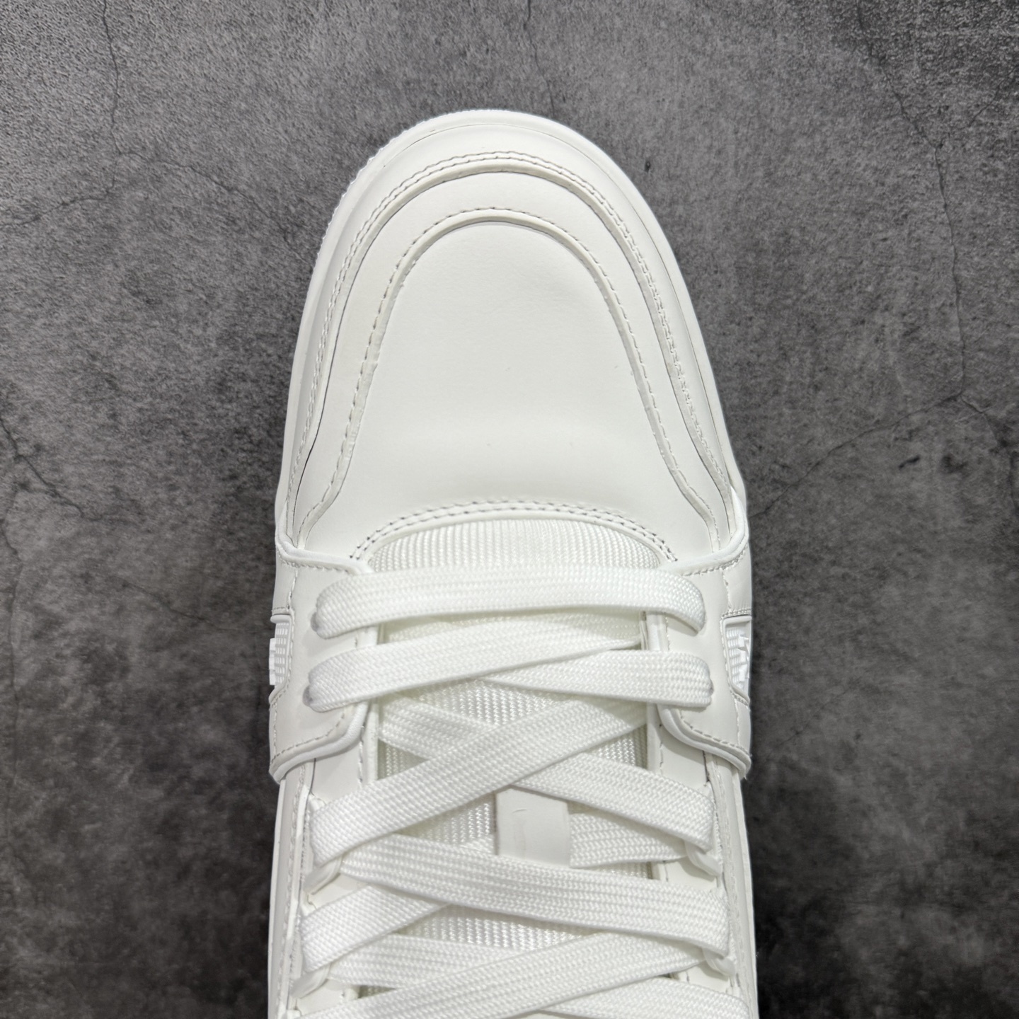 Louis Vuitton Trainer Sneaker T538008 | Superrbuy Spreadsheet