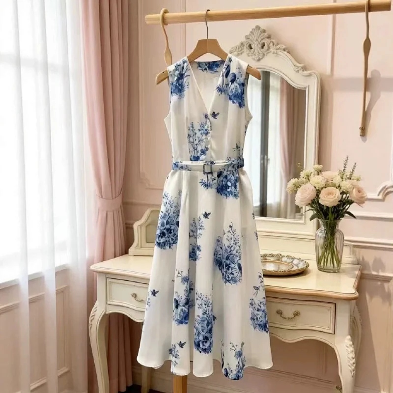 Seaside vacation blue and white printed long skirt | Superrbuy Spreadsheet
